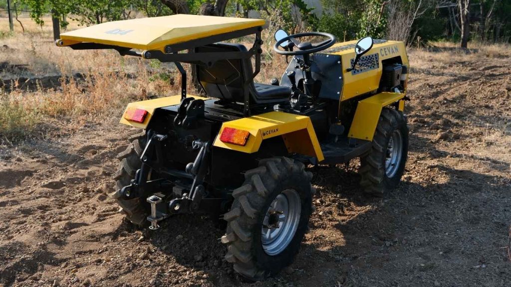 CEVAN 18 HP 4×4 Benzinli