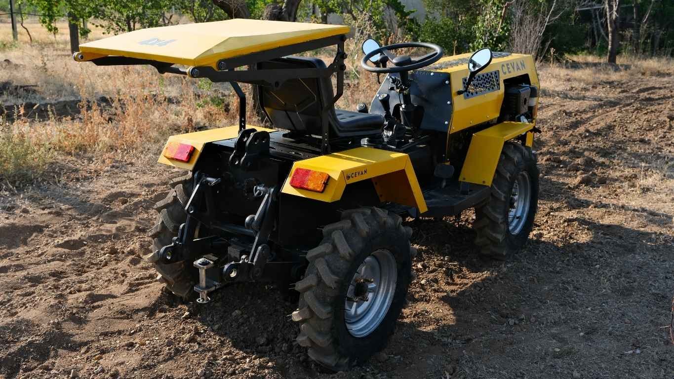 CEVAN mini traktör ve uyumlu tarım aletleri