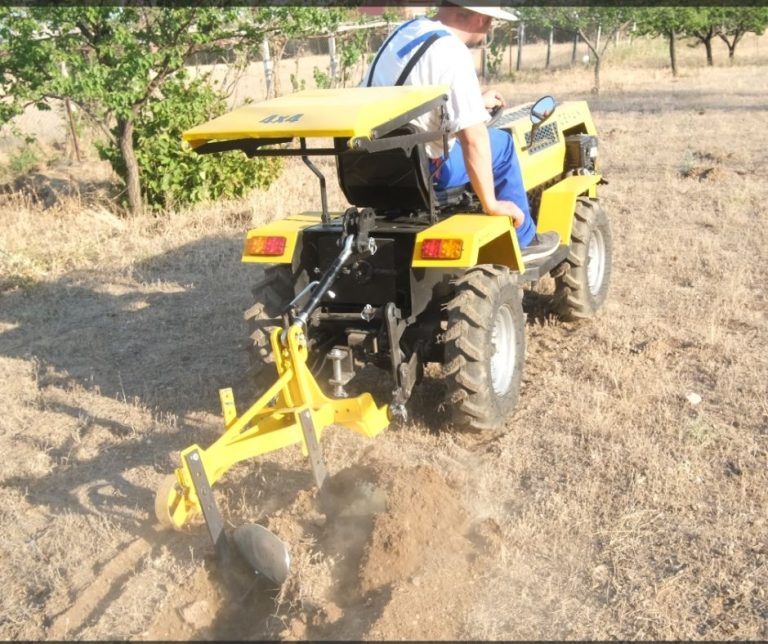 CEVAN 22 HP Benzinli Belden Kırmalı Mini Traktör